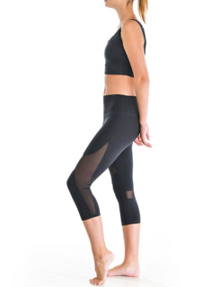 Mesh Momentum Capris